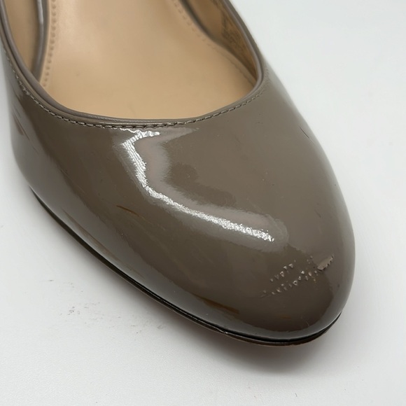 Coach‎ Devon Gray Olive Slip on Round Toe Patent Leather Pumps Size 8B - Picture 9 of 12